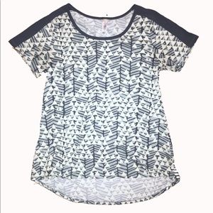 Lularoe Navy Tee size Small